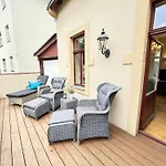 Semesterbostad 6 Pers- Haus Im Gruenen-ruhig-terrasse-schnell In Der Dresdner Altstadt