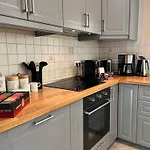 6 Pers- Haus Im Gruenen-ruhig-terrasse-schnell In Der Dresdner Altstadt Semesterbostad *