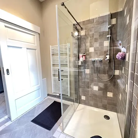 Tatil Evi Charmantes Hinterhaus Mit Terrasse - Zentrale Lage *