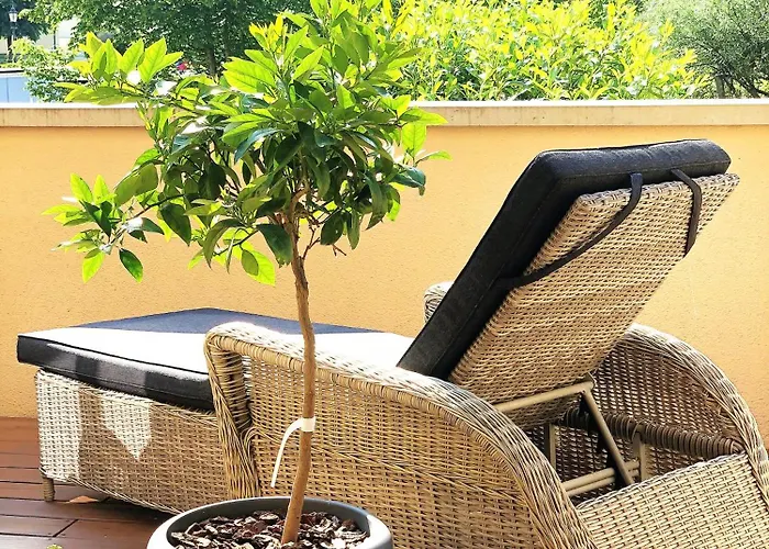 Hébergement de vacances Charmantes Hinterhaus Mit Terrasse - Zentrale Lage Dresde