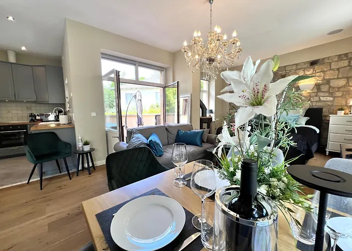 Charmantes Hinterhaus Mit Terrasse - Zentrale Lage * Dresden